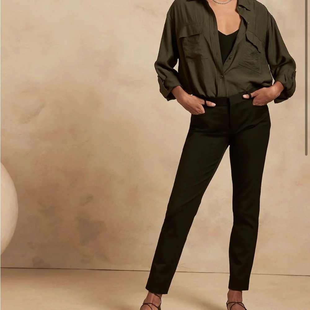 Banana Republic Sloan Cropped Black Pants